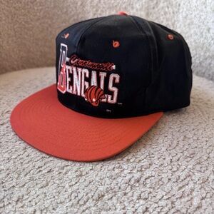 Vintage 90s Cincinnati Bengals Snapback Hat NFL Team Apparel Script Logo